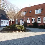 Bed & Breakfast Jungshoved Præstegård 3*