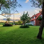 Jungshoved Præstegård 3*