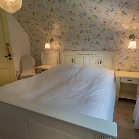 Jungshoved Praestegard Bed & Breakfast