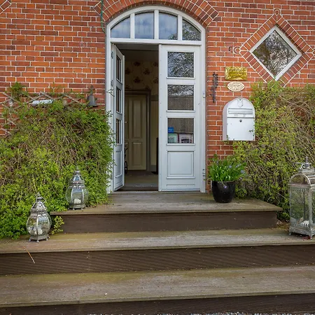 Jungshoved Præstegård