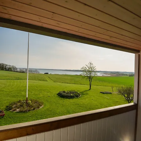 Jungshoved Praestegard 3*