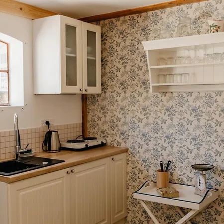 Jungshoved Praestegard Bed and Breakfast