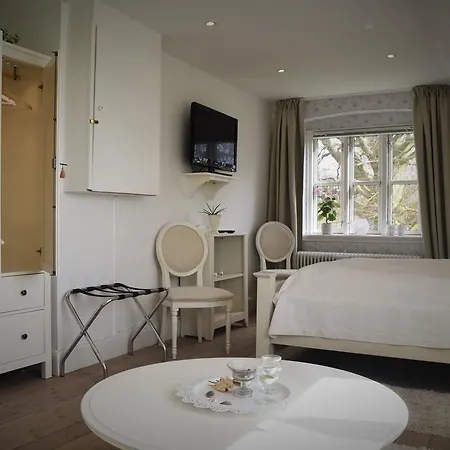 Jungshoved Præstegård 3* Præstø