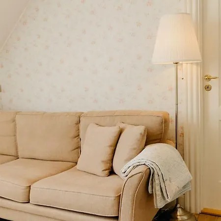 Bed & Breakfast Jungshoved Præstegård 3*