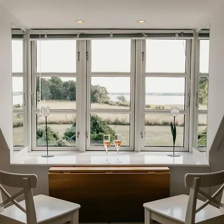 Bed & Breakfast Jungshoved Præstegård 3*