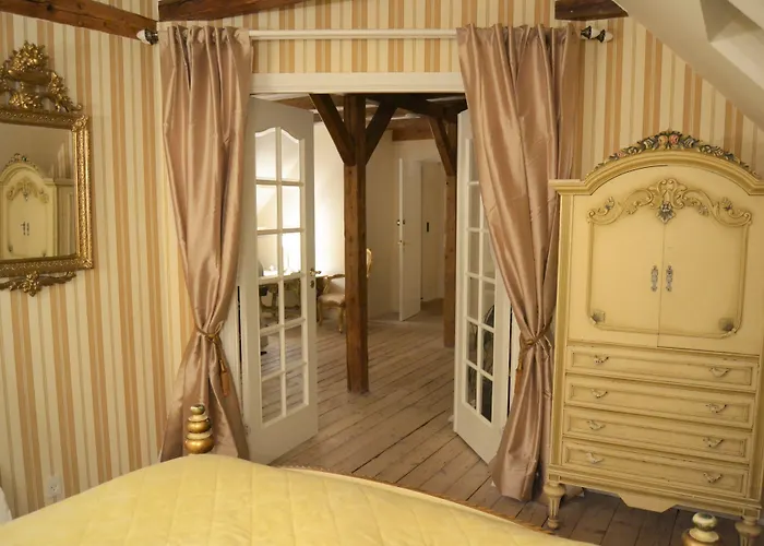 융스호베드 프레스테고르드 B&B 3*